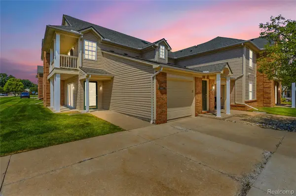45623 Gable Drive, Macomb, MI 48044