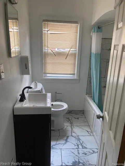 15826 Bentler Street, Detroit, MI 48223 - #3