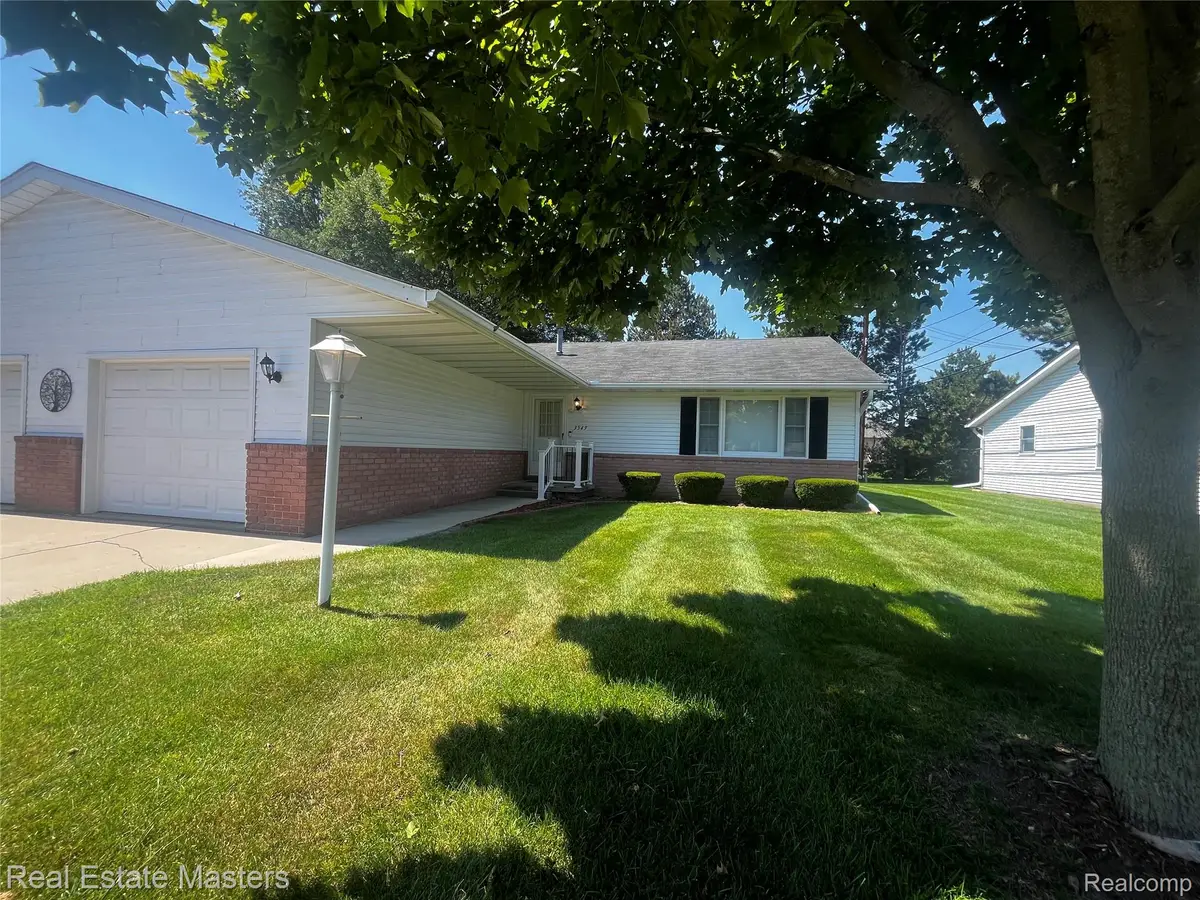 3549 Holland Park Lane #2, Port Huron, MI 48060 - #1
