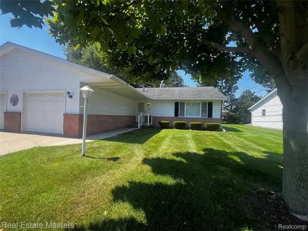 3549 Holland Park Lane #2, PortHuron, MI 48060