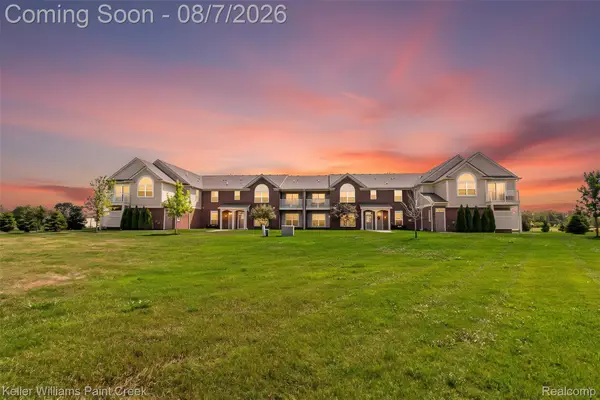 22080 Andover Drive #94, Macomb, MI 48042