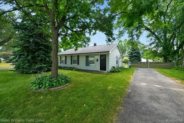 2908 Edna Jane Drive, AuburnHills, MI 48326