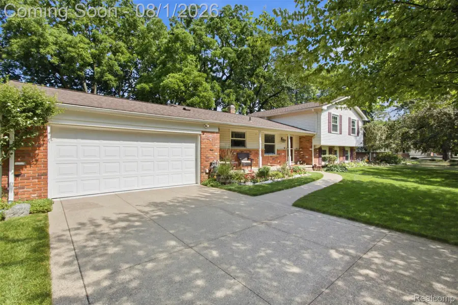 29942 Briarton Street, Farmington Hills, MI 48331 - #2