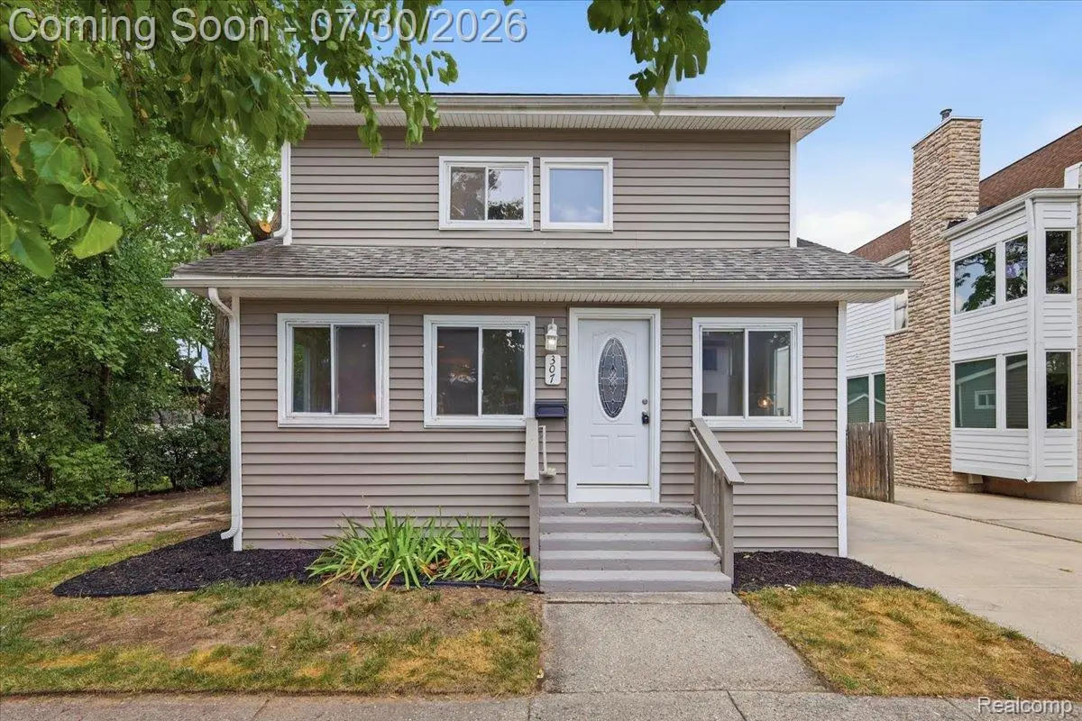 307 N Washington Avenue, Royal Oak, MI 48067 - #1