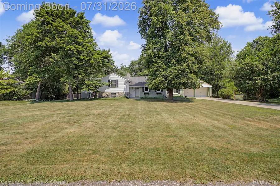 35950 Oakwood Lane, Westland, MI 48186 - #2