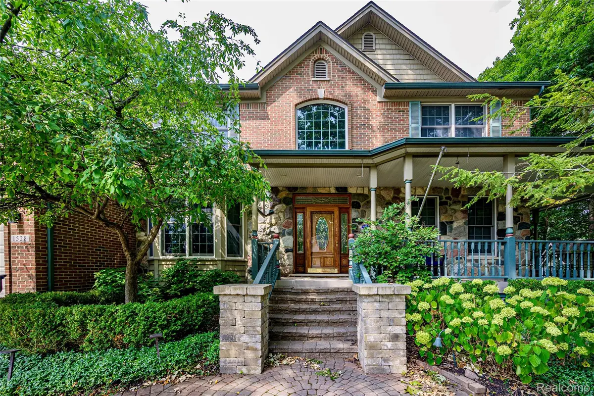 1528 Lawndale Drive, Royal Oak, MI 48067 - #1