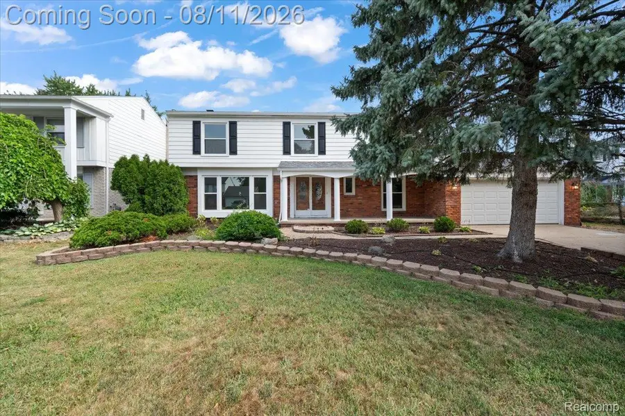 4765 Brockham Way, Sterling Heights, MI 48310 - #2
