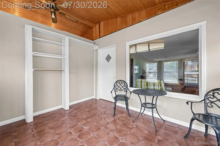 19485 Eastwood Drive, Harper Woods, MI 48225 - #3