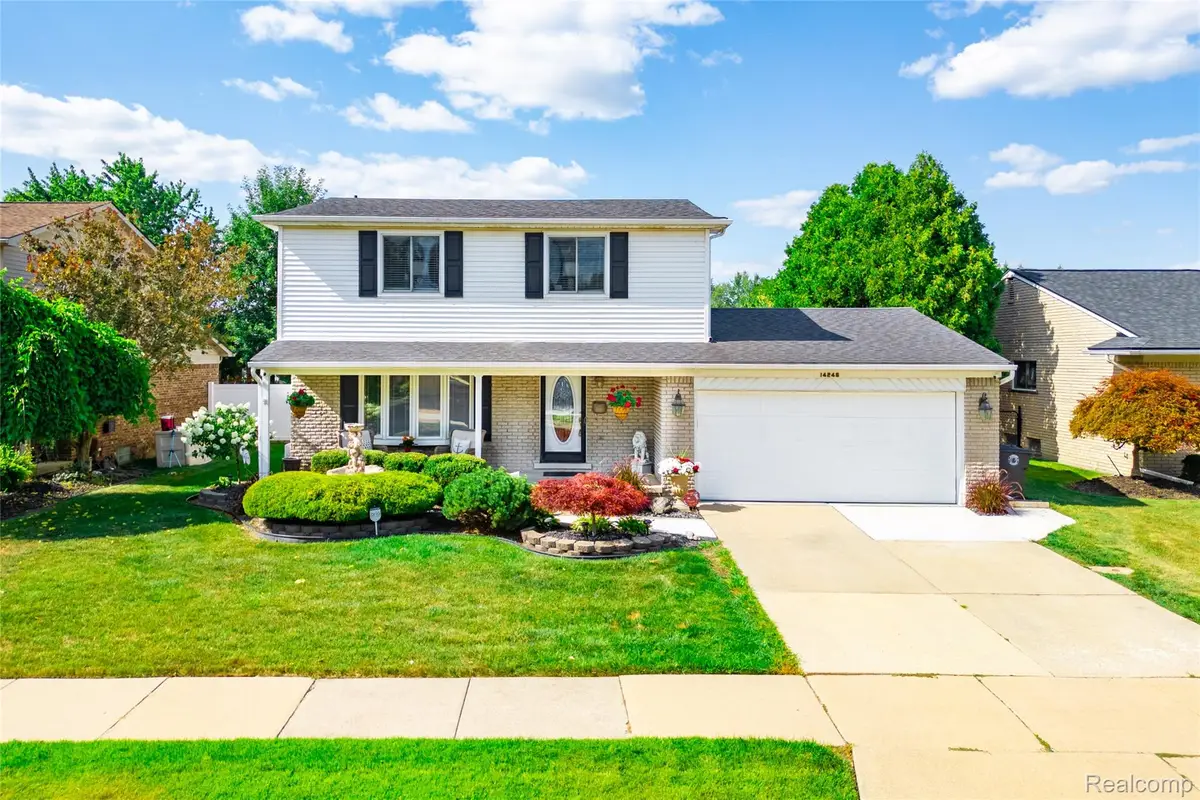 14246 Williamsburg Drive, Riverview, MI 48193 - #1