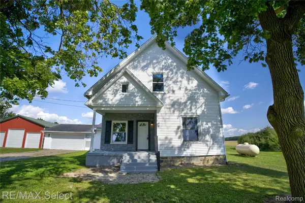 7037 Nichols Road, SwartzCreek, MI 48473