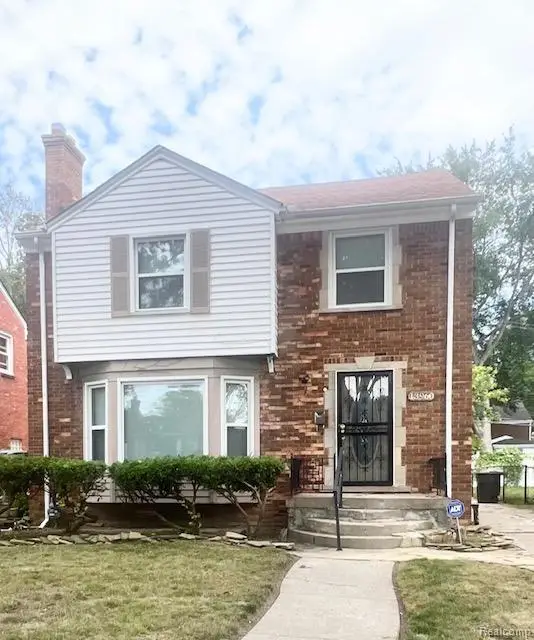 13960 Greenview Road, Detroit, MI 48223