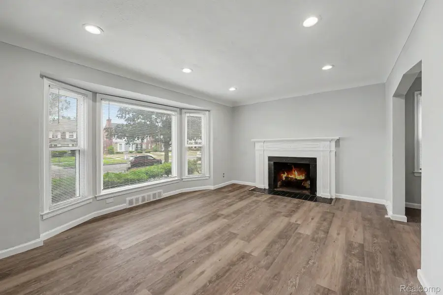 13960 Greenview Road, Detroit, MI 48223 - #3
