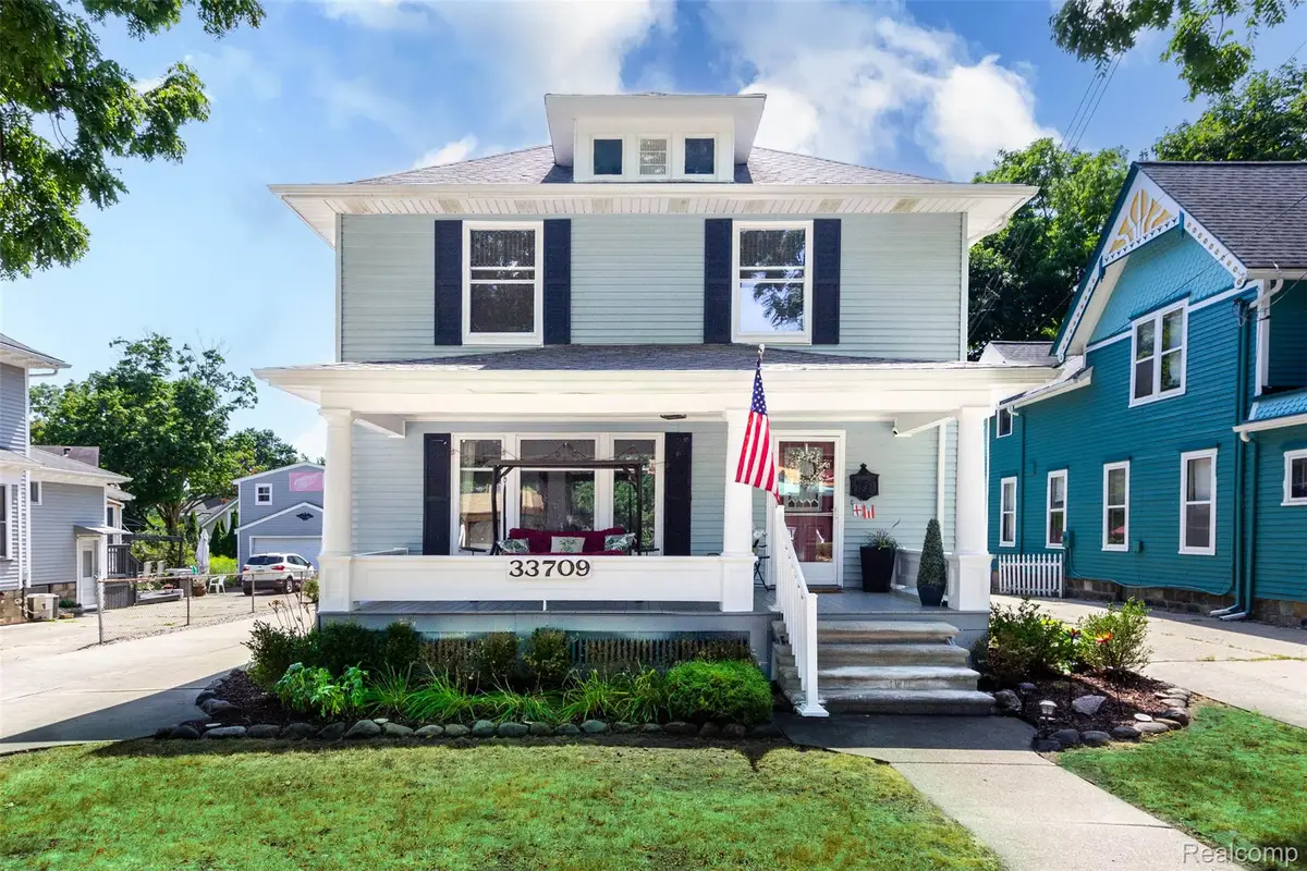33709 Grand River Avenue, Farmington, MI 48335 - #1