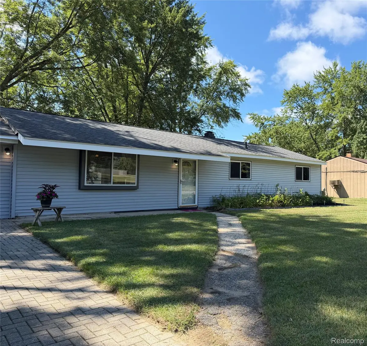 4845 Pelton Road, Clarkston, MI 48346 - #1