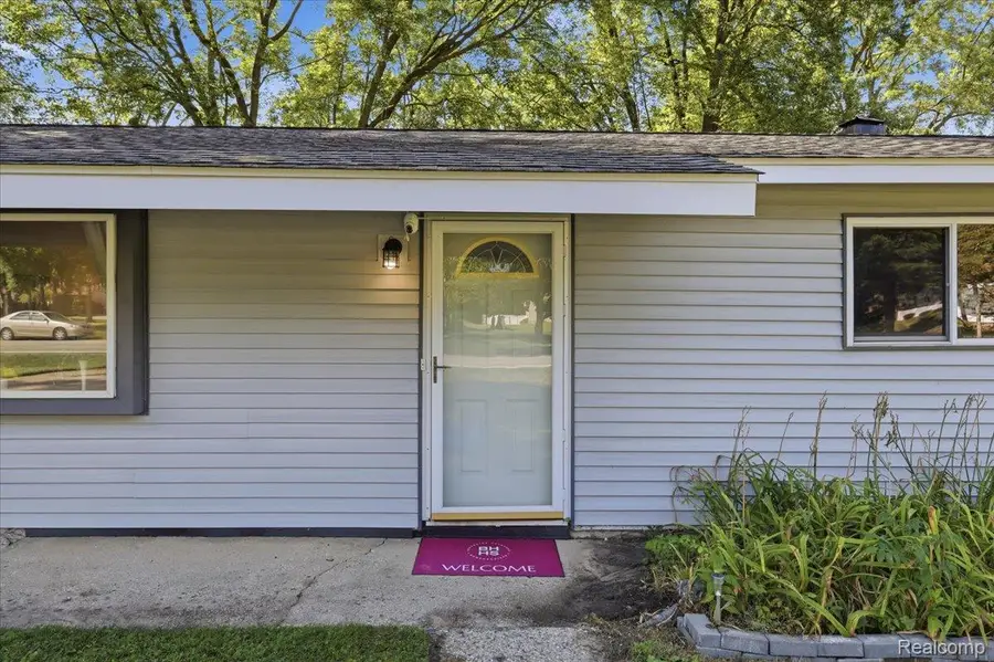 4845 Pelton Road, Clarkston, MI 48346 - #3
