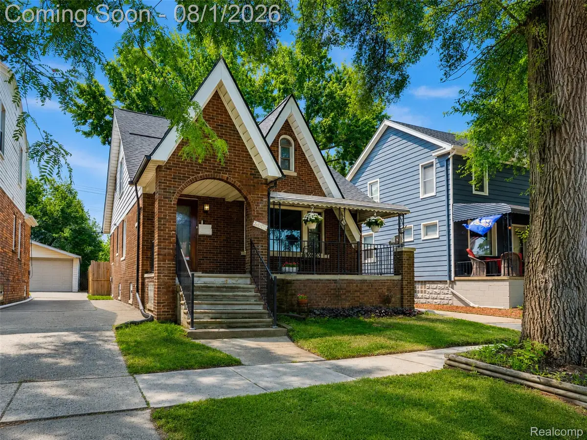8090 Helen Street, Center Line, MI 48015 - #1