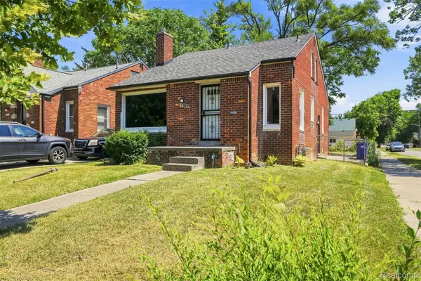 12000 Faust Avenue, Detroit, MI 48228