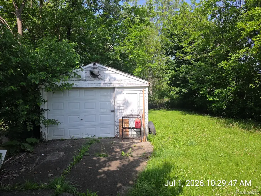 8499 Westwood Street, Detroit, MI 48228 - #3