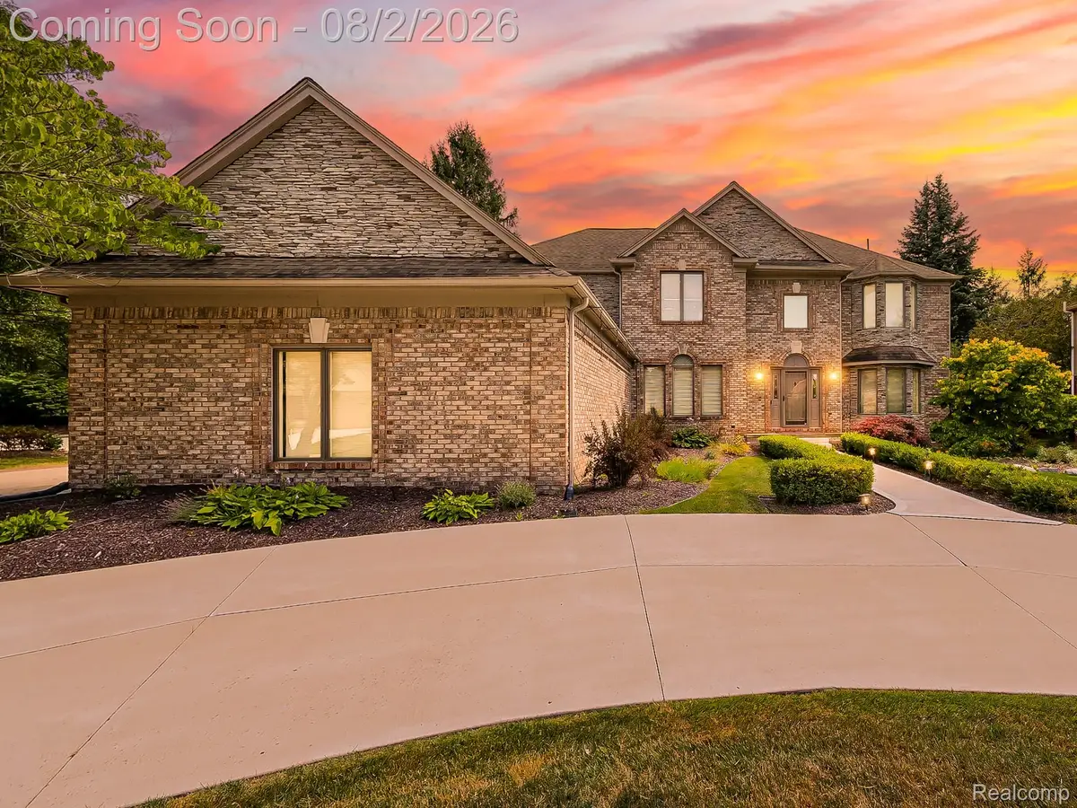 1021 Olympia Drive, Rochester Hills, MI 48306 - #1