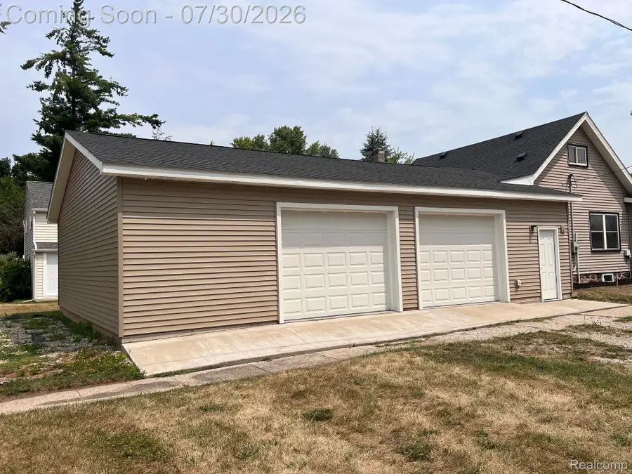 302 W Polly Street, Perry, MI 48872 - #2