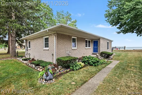 32200 Jefferson Avenue, StClairShores, MI 48082