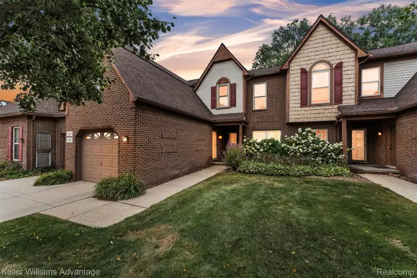 7085 Copper Creek Circle, Canton, MI 48187
