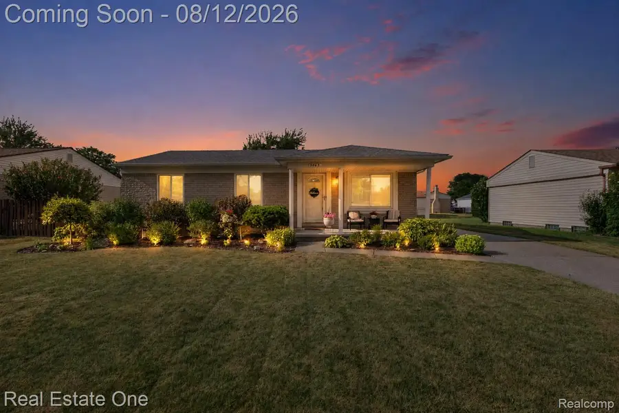3063 Eunice Drive, Sterling Heights, MI 48310 - #3
