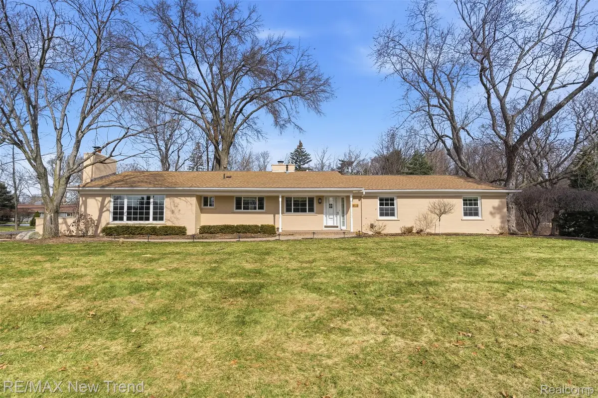 1043 Westview Road, Bloomfield, MI 48304 - #1