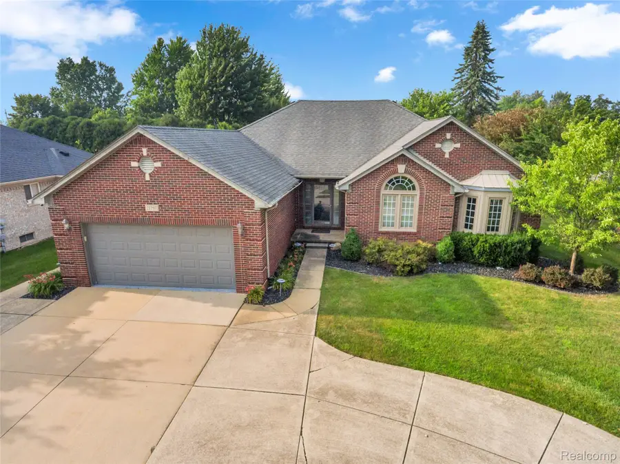 21797 Sabrina Drive, Macomb, MI 48044 - #2