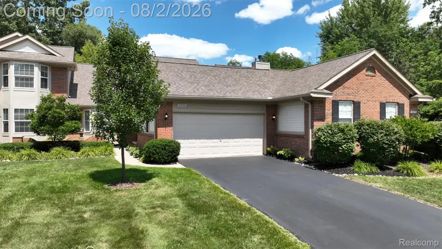 10375 Golfside Drive, Grand Blanc, MI 48439 - #3