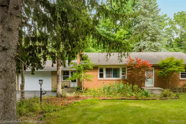2318 N Newport Road, AnnArbor, MI 48103