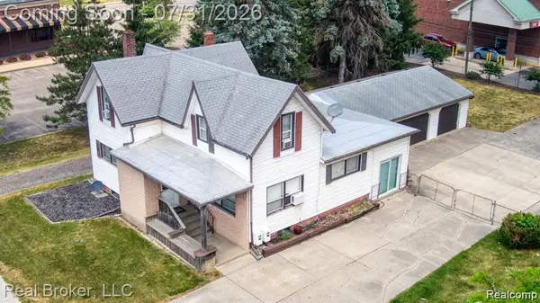 8721 N 2nd Street, Brighton, MI 48116