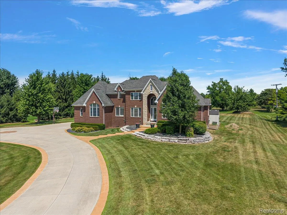 21901 31 Mile Road, Ray, MI 48096 - #1