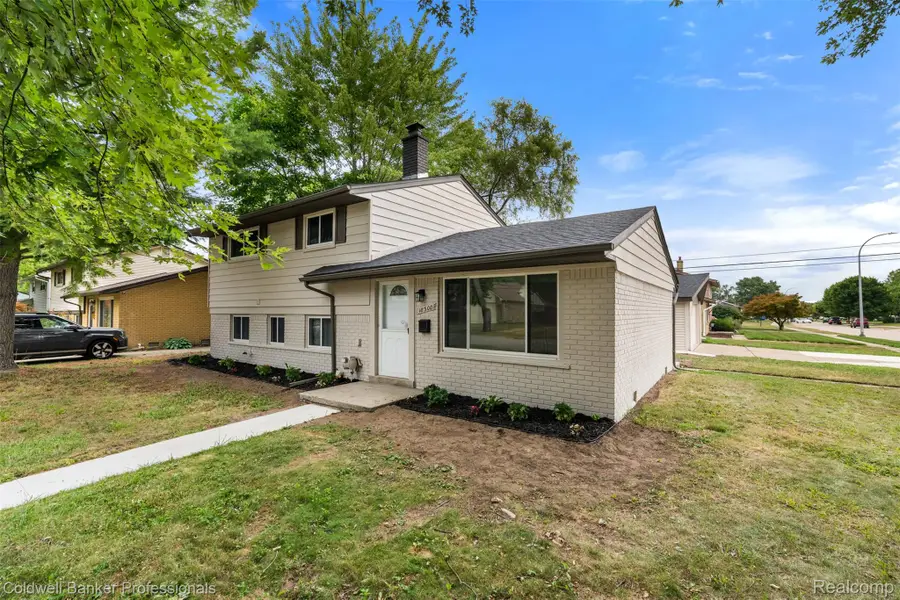 18300 Melvin Street, Livonia, MI 48152 - #3