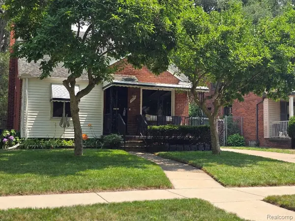 19470 Grandville Avenue, Detroit, MI 48219
