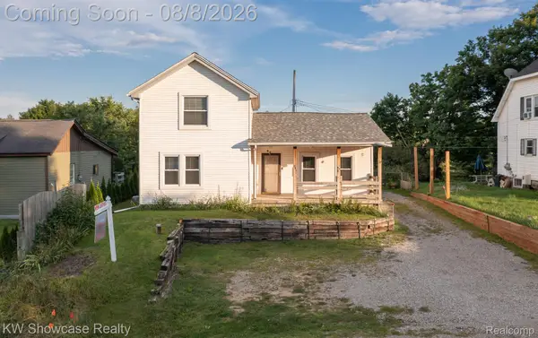 281 Broadway, Davisburg, MI 48350