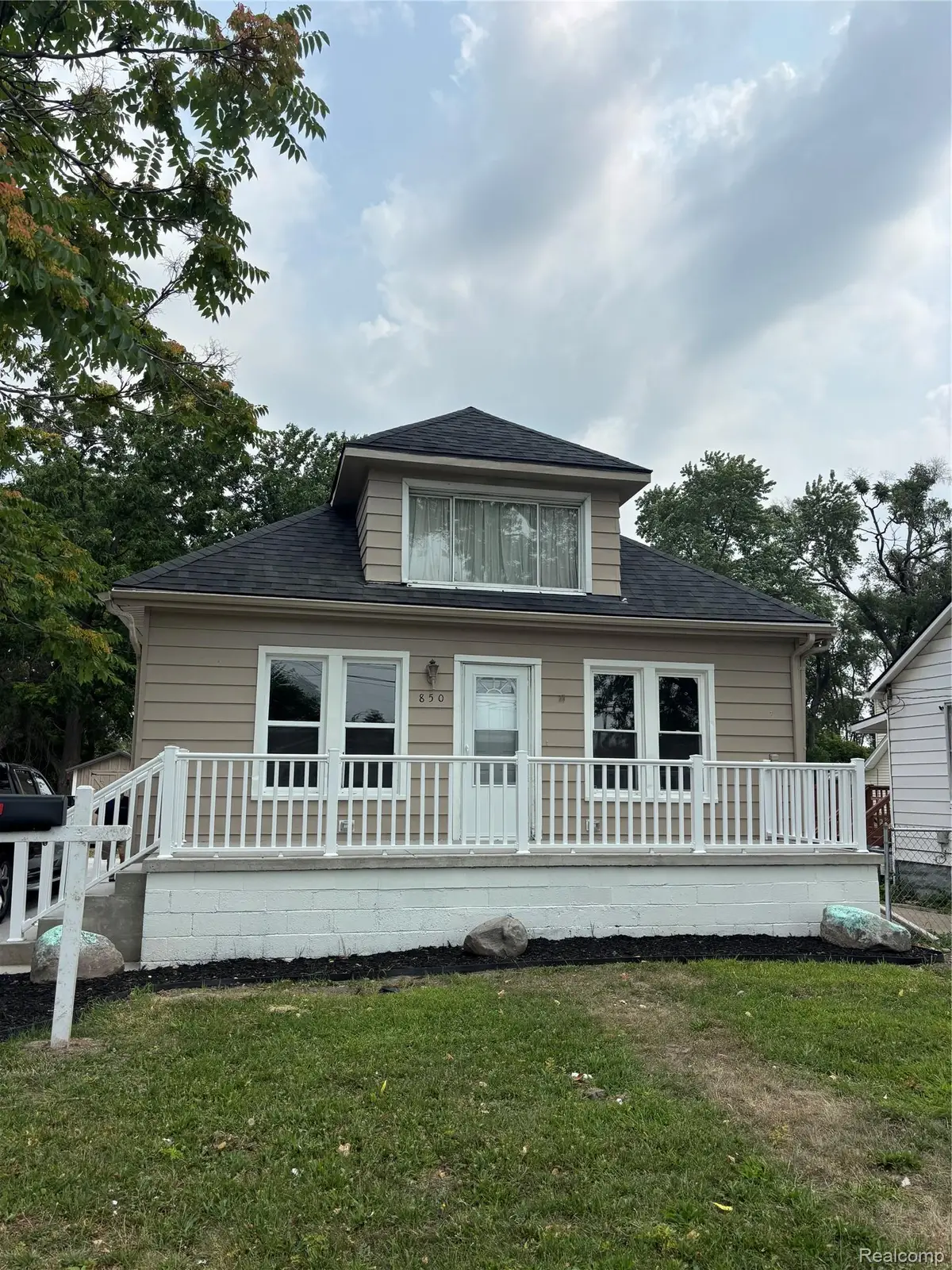 850 Montie Road, Lincoln Park, MI 48146 - #1