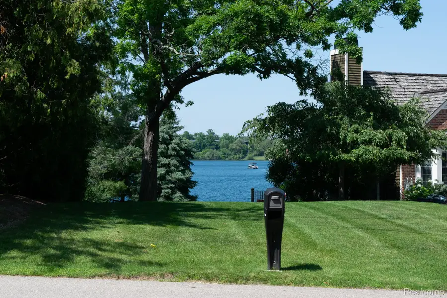 1715 Hamilton Drive, Bloomfield Hills, MI 48302 - #2