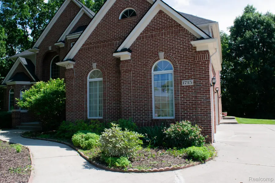 1715 Hamilton Drive, Bloomfield Hills, MI 48302 - #3