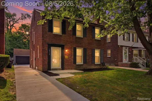 16712 Glastonbury Road, Detroit, MI 48219