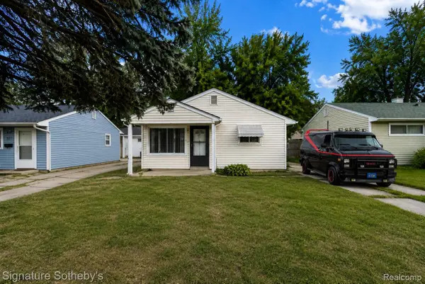241 W Yale Avenue, Pontiac, MI 48340