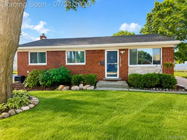 13118 Whitfield Drive, SterlingHeights, MI 48312