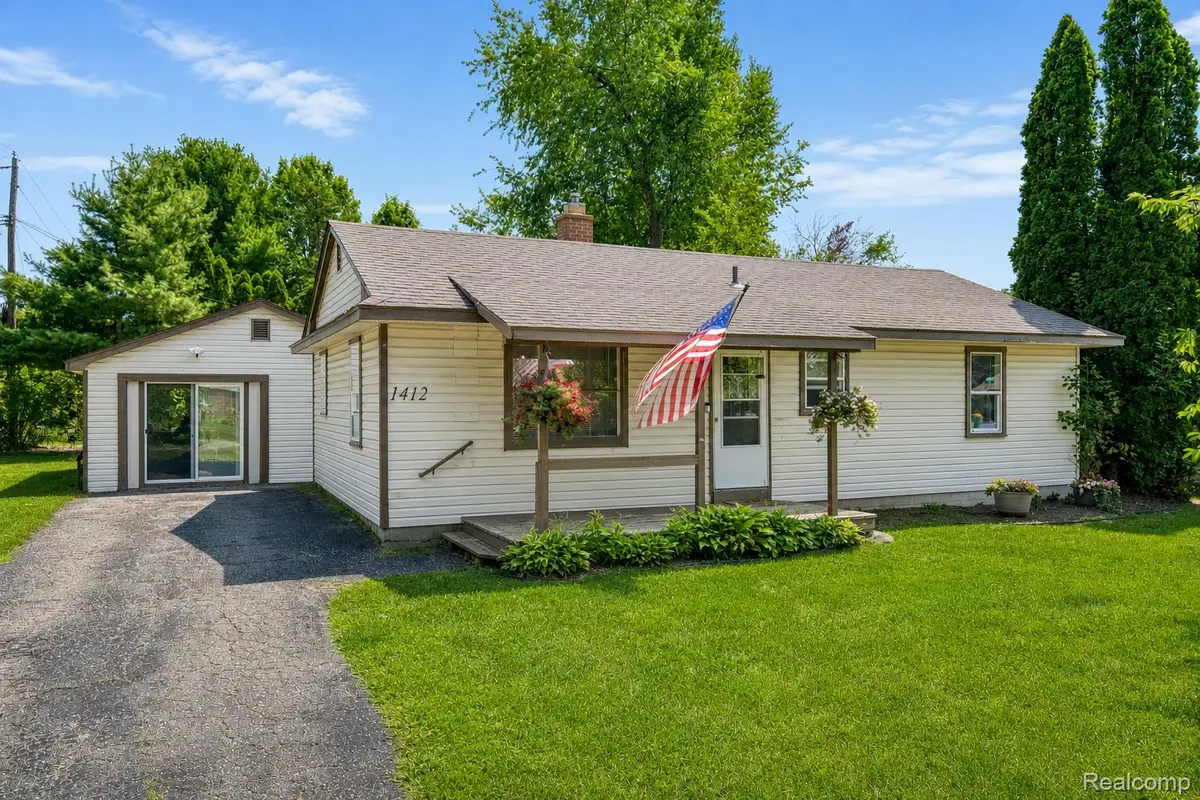 1412 Morningdove Road, Wixom, MI 48393 - #1