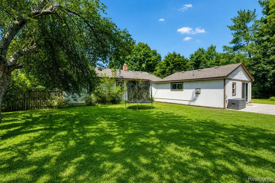 1412 Morningdove Road, Wixom, MI 48393 - #2