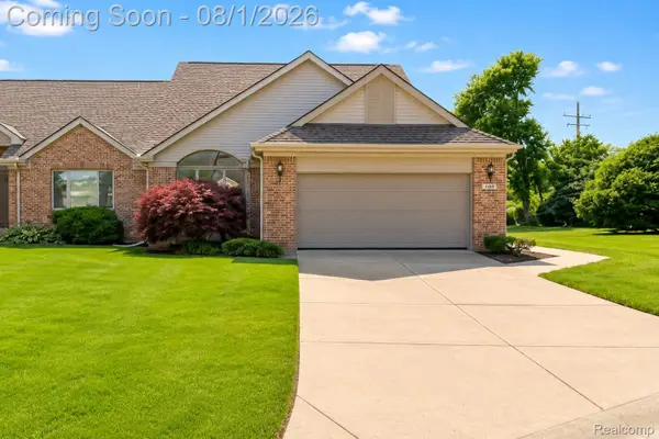 1810 Pebble Creek Drive, Canton, MI 48188
