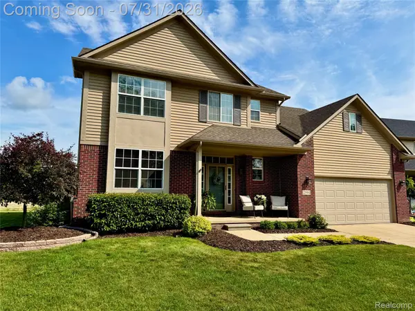 23984 Waterview Drive, NewBoston, MI 48164