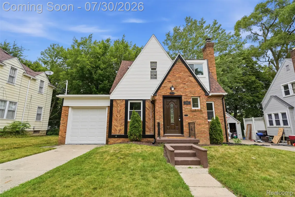 1527 Gainey Avenue, Flint, MI 48503 - #1