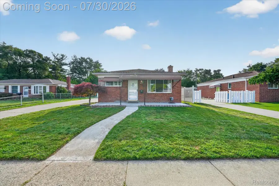 11252 Marsha Place, Warren, MI 48089 - #3