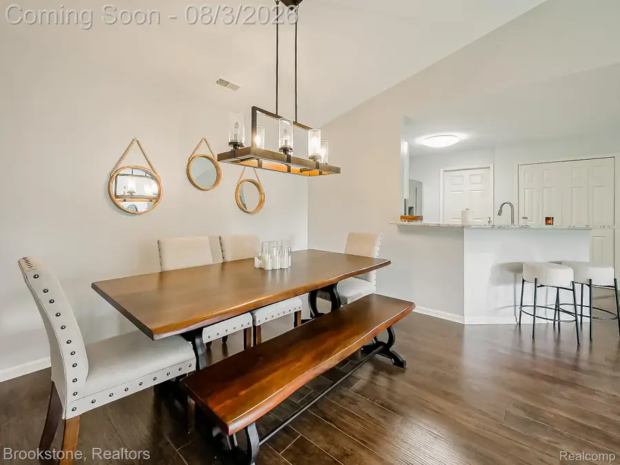 13203 Chesapeake Circle #146, Commerce, MI 48390 - #2