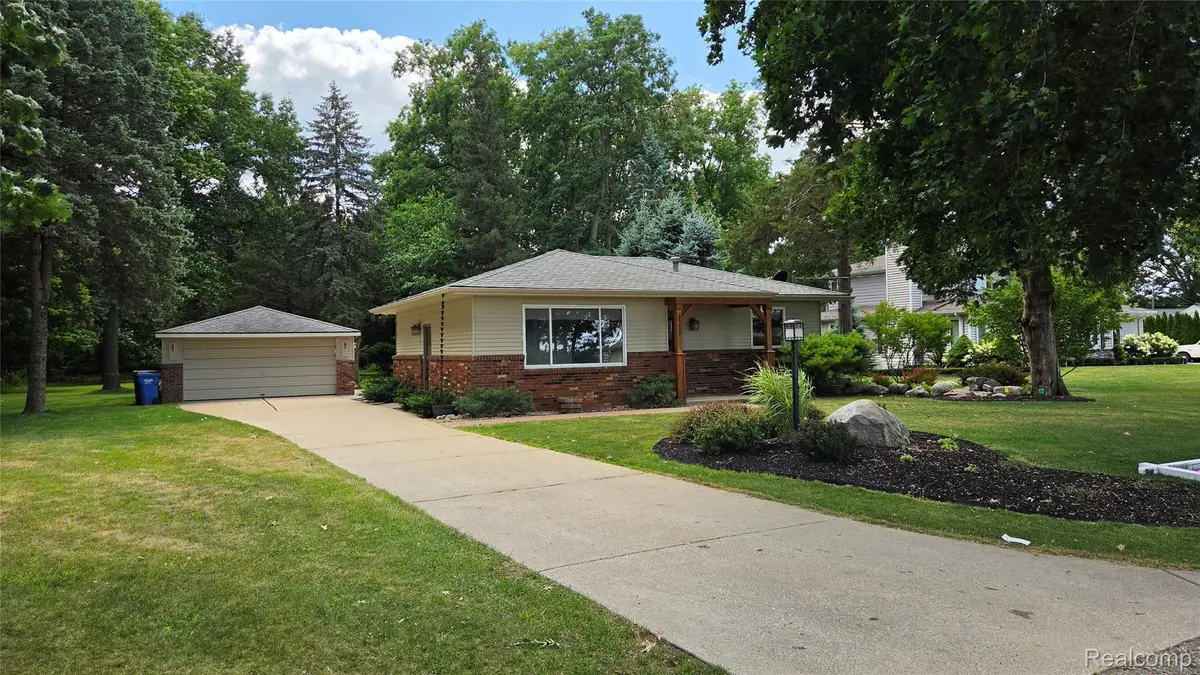 4357 Skusa Drive, Brighton, MI 48116 - #1